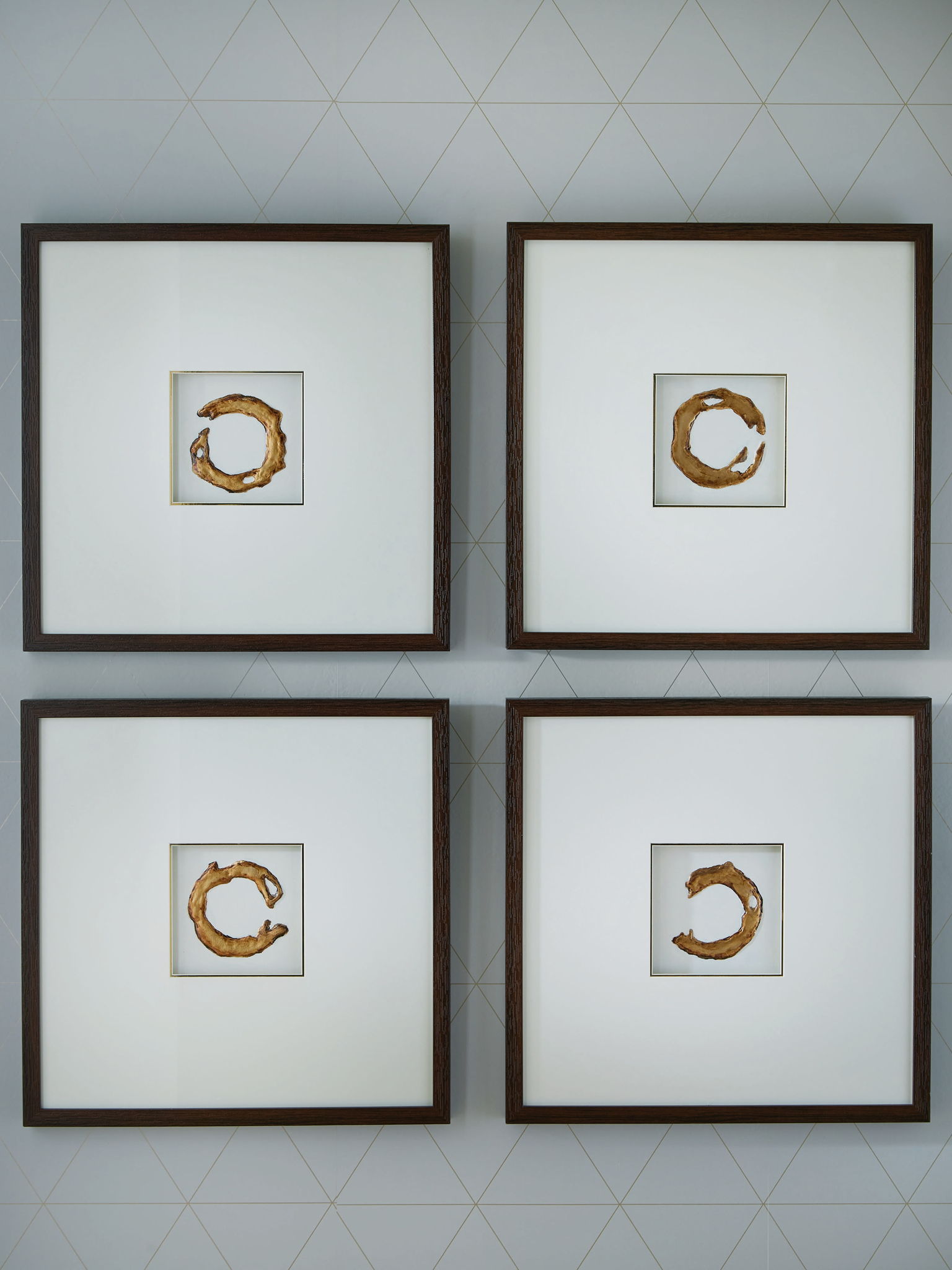 Dallbourne - Finition blanche/dorée - Ensemble de décoration murale (lot de 4)