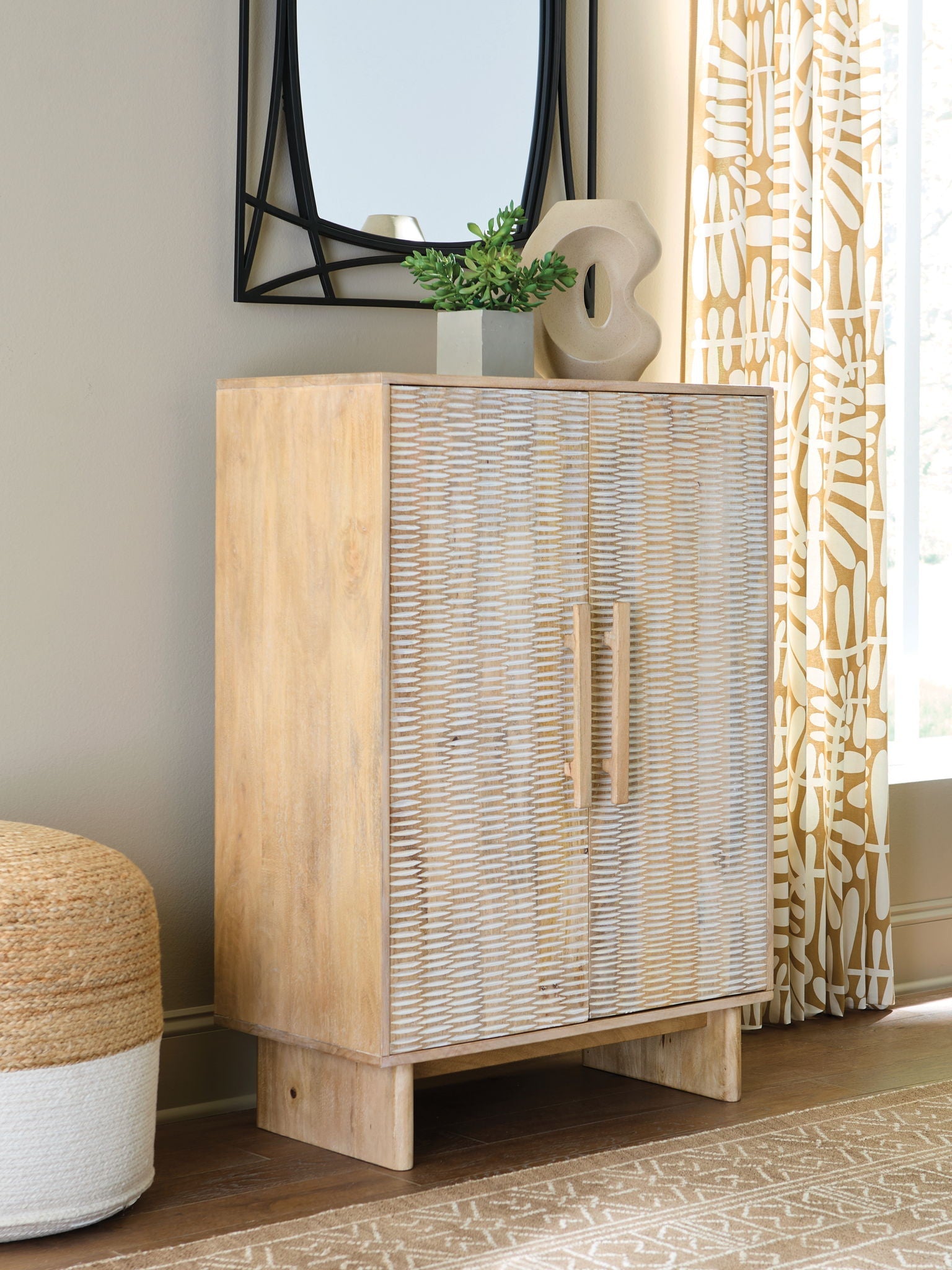 Dallinbury - Naturel / Blanchi - Meuble d'appoint